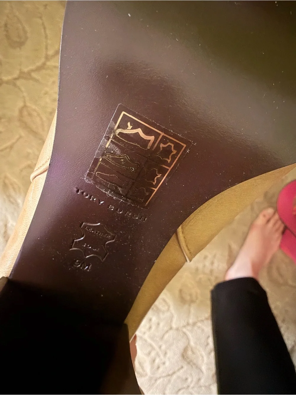 Tory Burch Banana Heel Leather Boots in Butterscotch